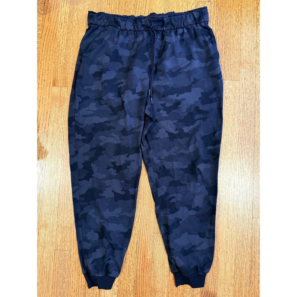 Lululemon joggers